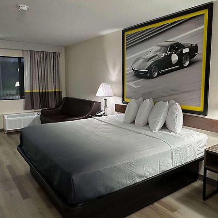 Super 8 By Wyndham Kannapolis Kültér fotó